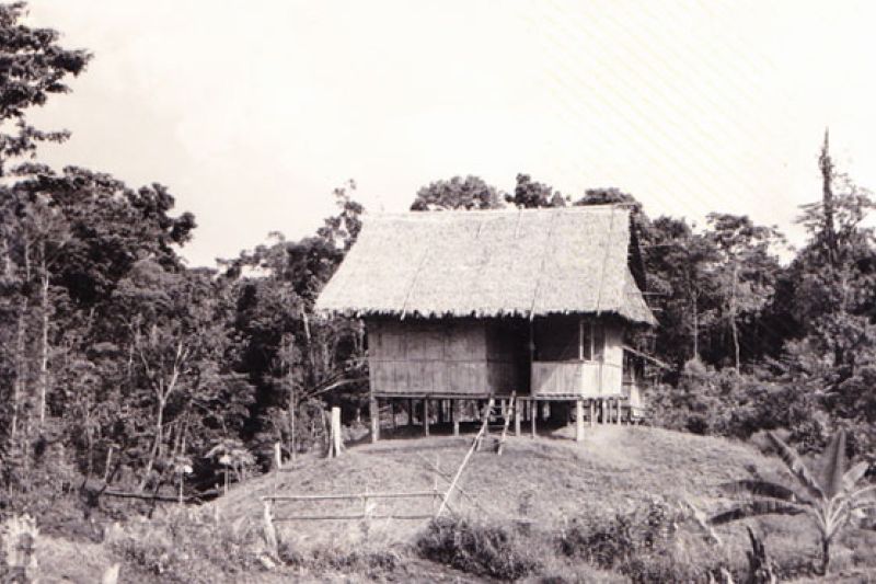 Huis paters Augustijnen in Papua Burat